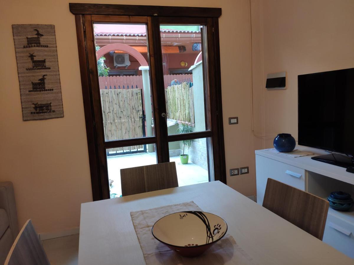 Villa La Casa Dei Poeti Villasimius Exterior foto